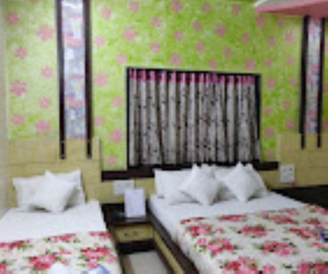 Hotel Rasraj , Dhule Exterior foto